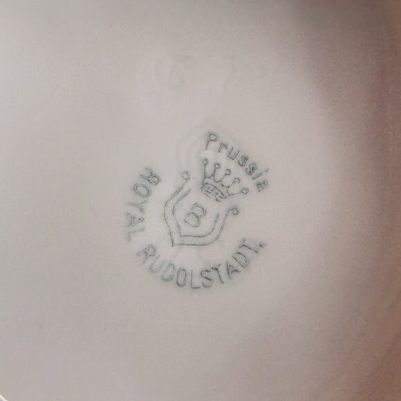 1930's Vintage Royal Rudolstadt Prussia Covered Sugar Dish, Antique Rose Pattern - Picture 6 of 10